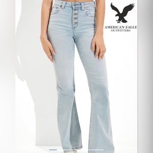 AE Ne(x)t Level Super High-Waisted Flare Womens Jean